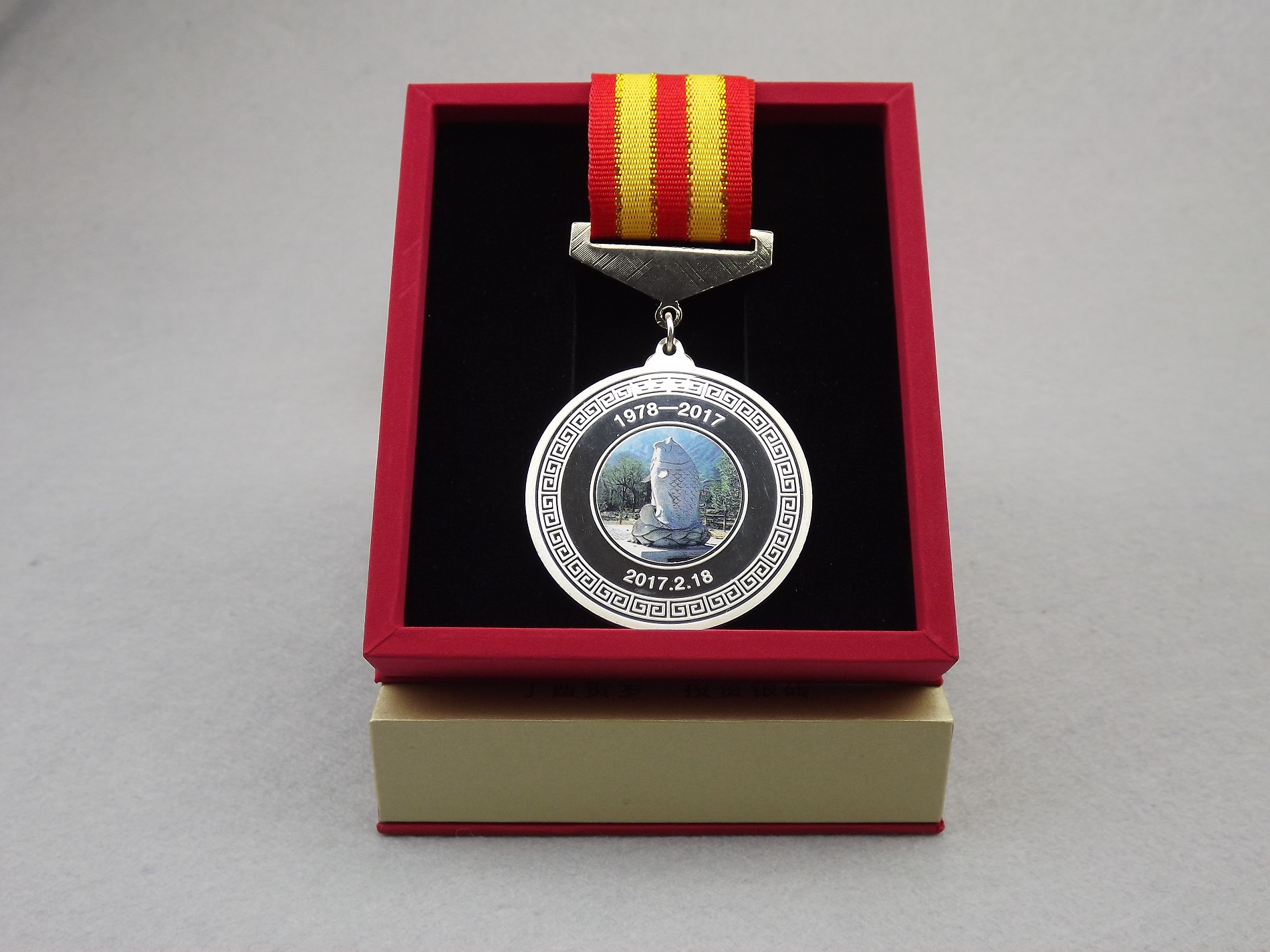 獎牌上可以刻名字嗎，獎牌上如何刻字？